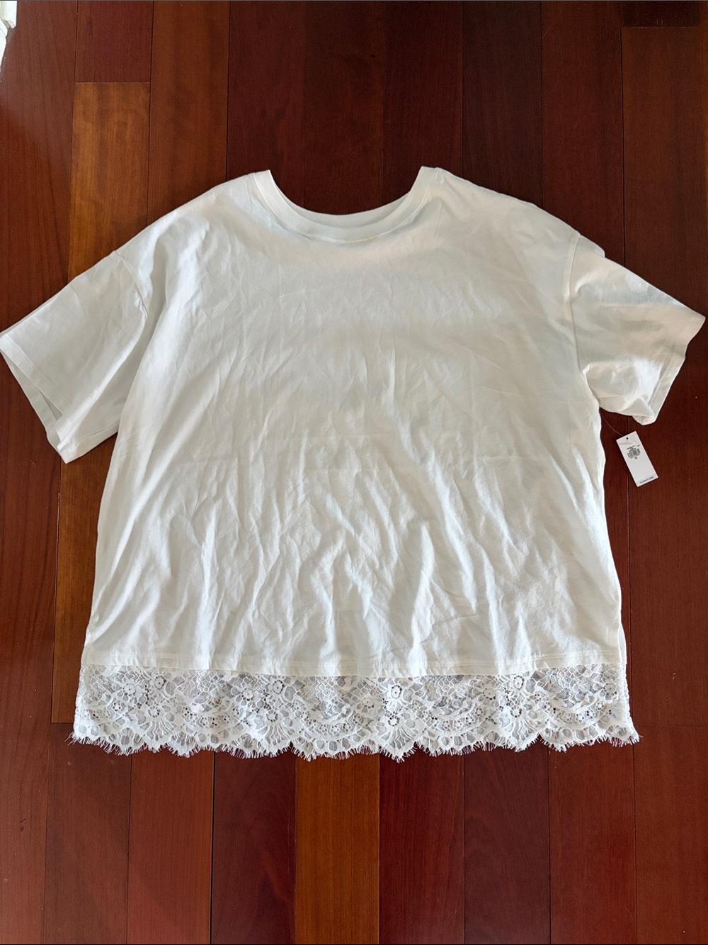 Old Navy White Short Sleeve Tee with Lace Hem
